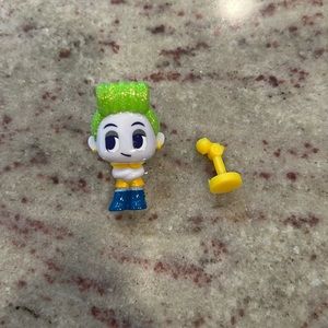 DreamWorks Trolls Band Together Mineez -
Glitter Rare Veneer